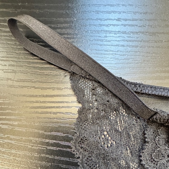 Victoria's Secret Dream Angels Lace Mesh String Bikini Panty Black - Picture 6 of 7